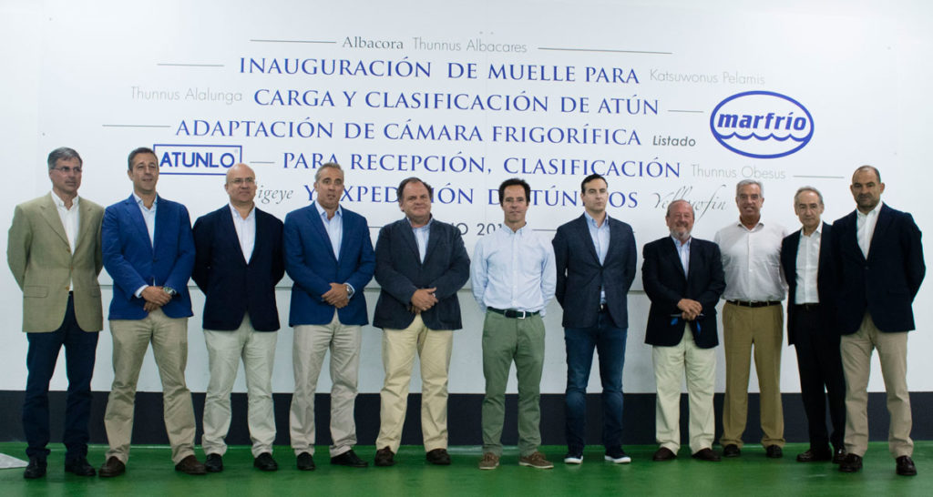 Equipo Marfrio y Atunlo en la inauguración del muelle de carga de Marfrio S.A.